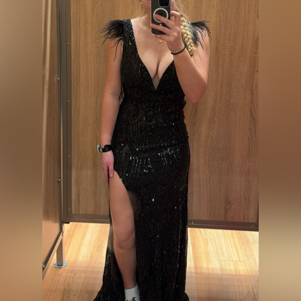 Windsor Classic Black Dress